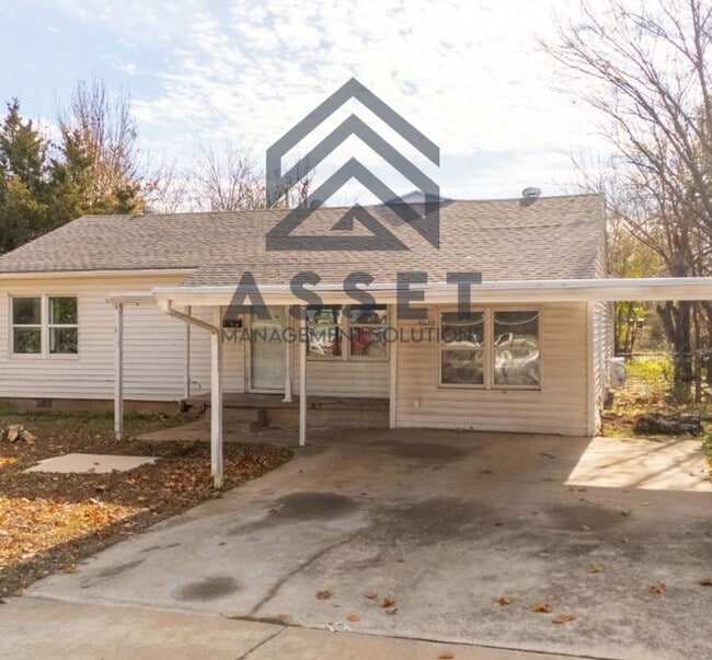 4620 SE 24th St in Del City, OK - Building Photo - Building Photo