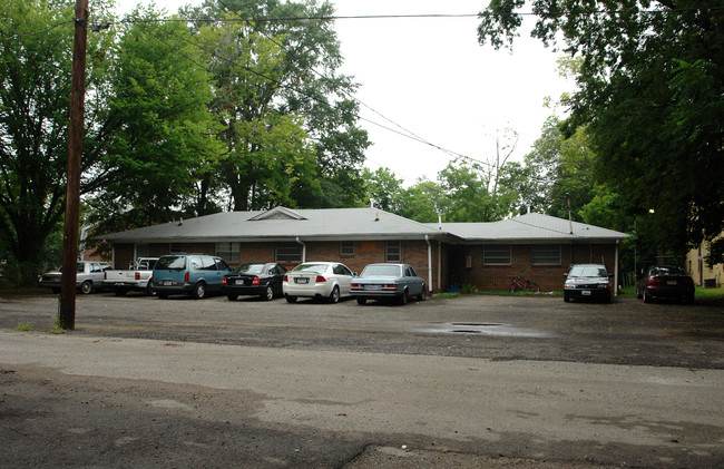 Idlewild Gardens in Birmingham, AL - Foto de edificio - Building Photo