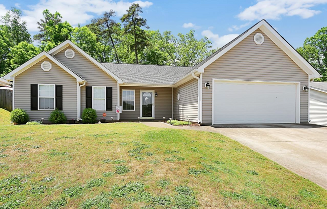 property at 9 Juneau Ct