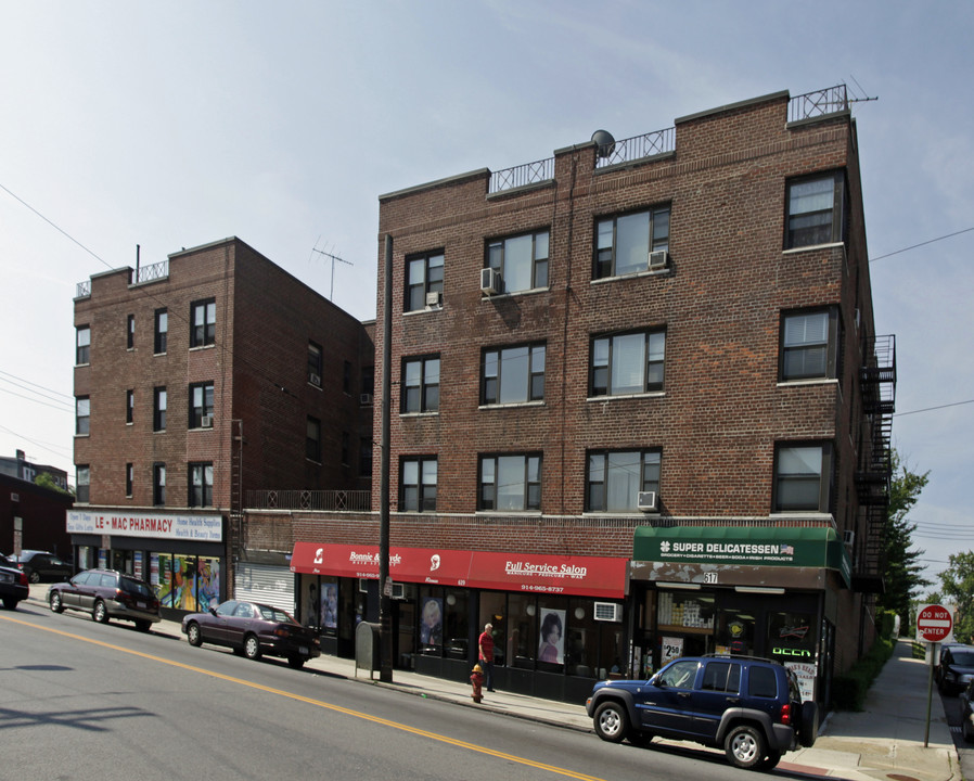 75 Lee Ave in Yonkers, NY - Foto de edificio