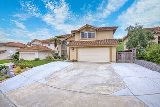 2091 Sequoia Crest in Vista, CA - Building Photo - Building Photo