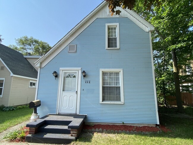 property at 111 W Fourteenth St