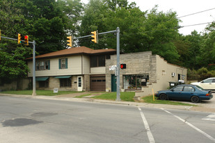 700 E Main St Apartments