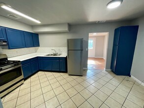 9451 Hindi Dr in San Antonio, TX - Building Photo - Building Photo