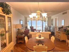 2012 S Federal Hwy, Unit 103 in Boynton Beach, FL - Building Photo - Building Photo