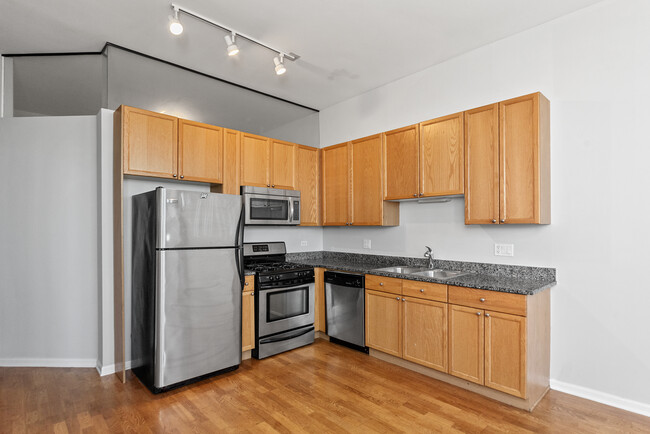 1464 S Michigan Ave, Unit 1802 in Chicago, IL - Building Photo - Building Photo