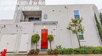 126 Macintosh Way in Upland, CA - Building Photo