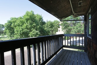 Terrace Hills Apartments in Sioux Falls, SD - Building Photo - Building Photo