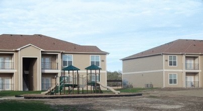 Guadalupe Crossing Apartments Comfort Tx Apartments For Rent