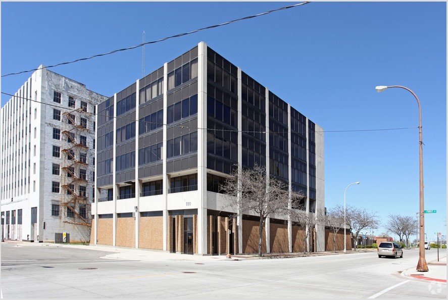 880 First Street Redevelopment in Muskegon, MI - Foto de edificio