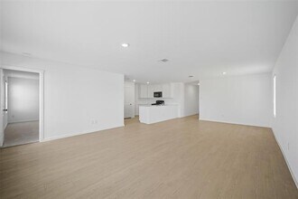 309 Woodbridge Ln in Sherman, TX - Building Photo - Building Photo