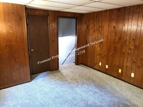 731 E Main St in New Castle, PA - Building Photo - Building Photo