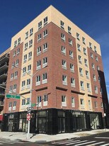 51-25 Queens Blvd in Queens, NY - Building Photo