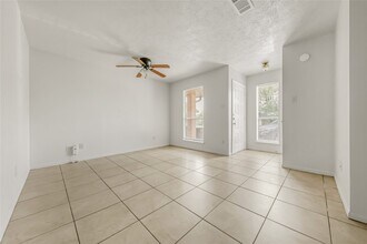 1412 Gramma Ct in College Station, TX - Building Photo - Building Photo