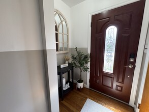 91 Maple Ave, Unit 2 in Wallington, NJ - Building Photo - Building Photo