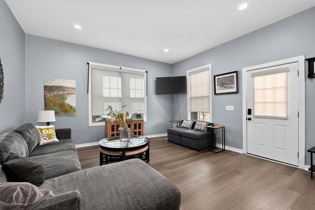 1012 Jackson St in Covington, KY - Building Photo - Building Photo