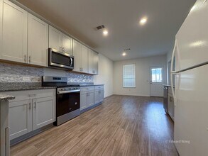 1040 Greenshank Dr in Katy, TX - Building Photo - Building Photo