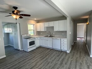 227 A St in Genoa, IL - Building Photo - Building Photo