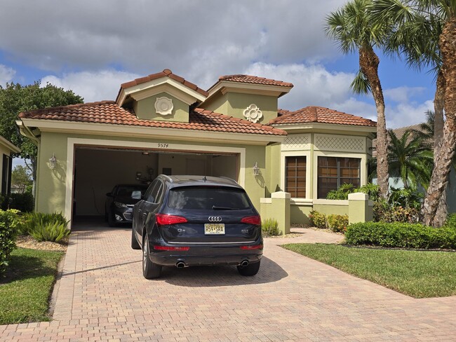 property at 9574 Tivoli Isles Blvd