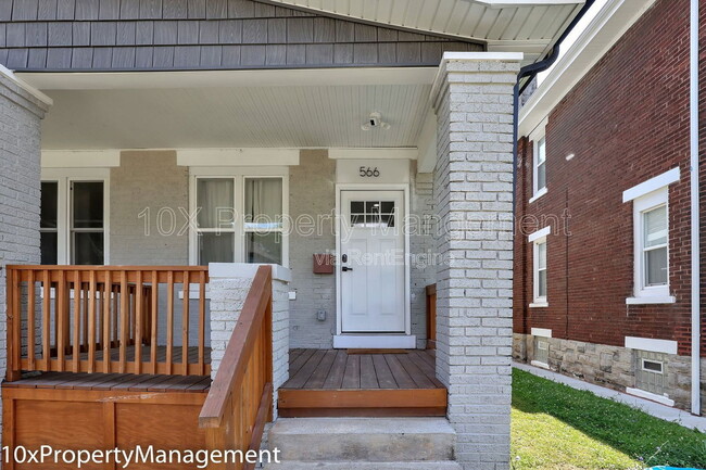 566 Kimball Pl in Columbus, OH - Building Photo - Building Photo