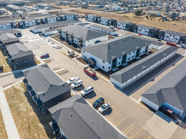 Lincoln Heights in Harrisburg, SD - Foto de edificio - Building Photo