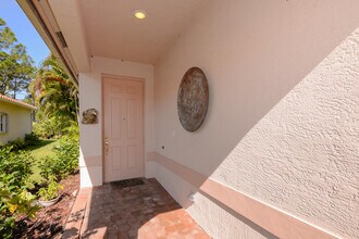 329 NW Treeline Trce in Port St. Lucie, FL - Building Photo - Building Photo