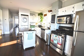 12 Winfield St in Boston, MA - Building Photo - Building Photo