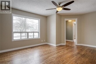 113 Beverly St in Cambridge, ON - Building Photo - Building Photo