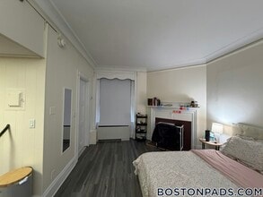 62 Boylston St, Unit 921 in Boston, MA - Building Photo - Building Photo