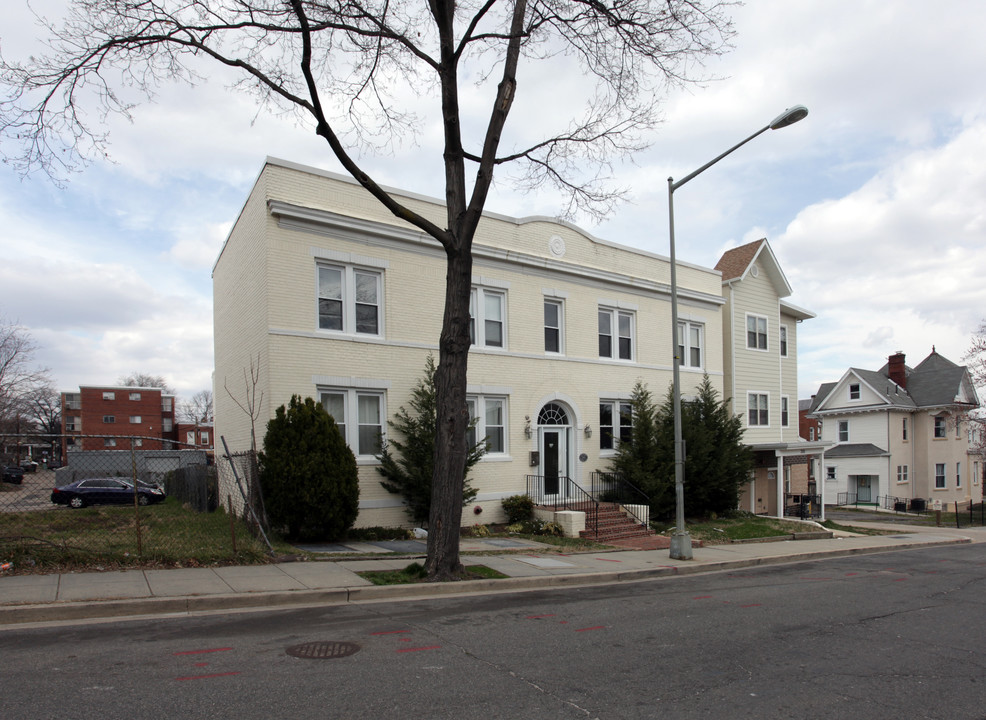 314 V St NE in Washington, DC - Building Photo