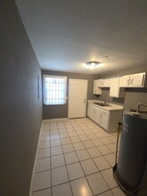 1277 W 27th St in Jacksonville, FL - Building Photo - Building Photo