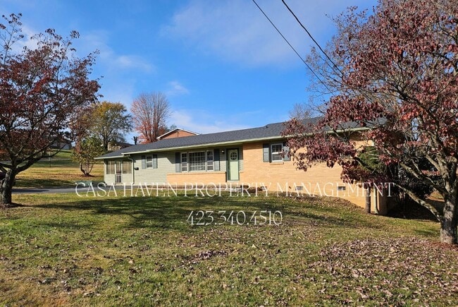1907 Club Dr in Johnson City, TN - Building Photo - Building Photo