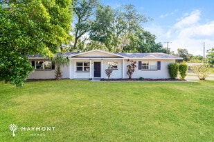 1429 S Evergreen Ave in Clearwater, FL - Building Photo