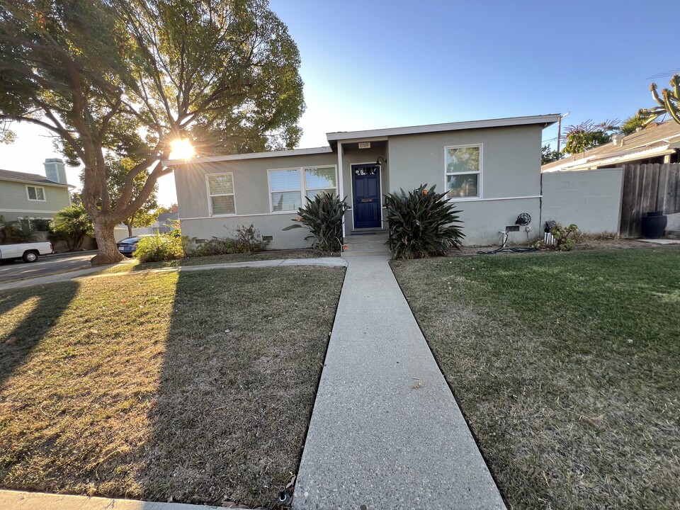 17419 Falda Ave in Torrance, CA - Building Photo