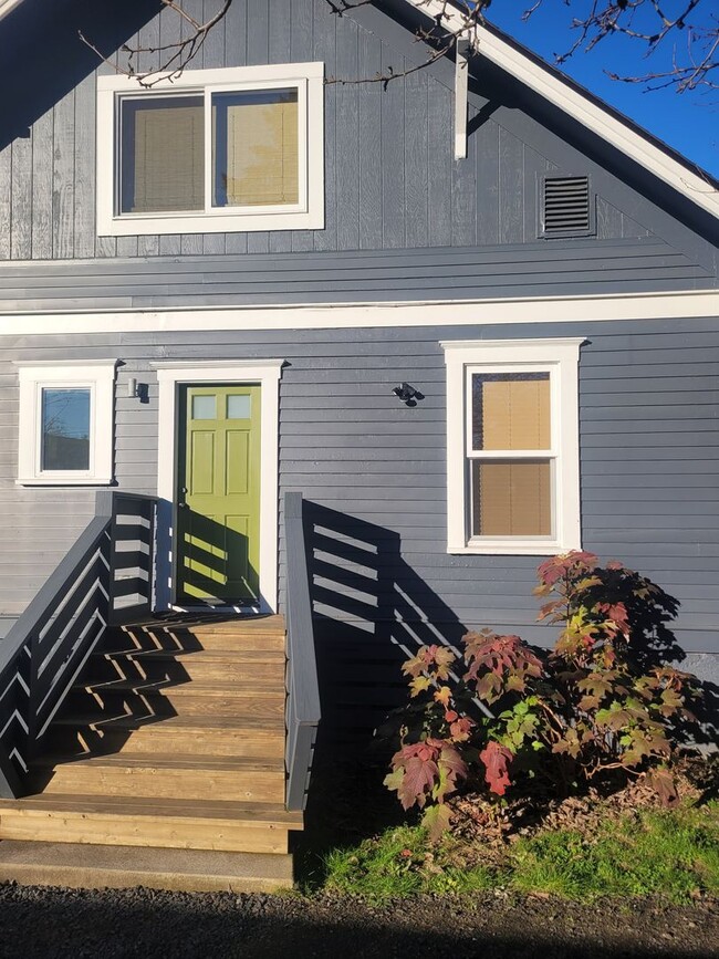 332 W 5th Ave in Eugene, OR - Building Photo - Building Photo