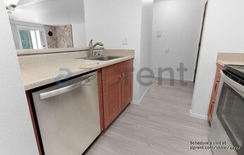 14450 NE 31st St in Bellevue, WA - Building Photo - Building Photo