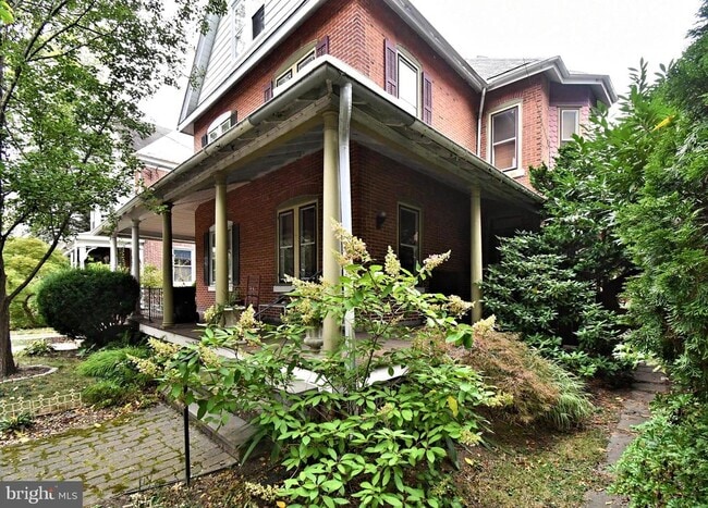 365 2nd Ave in Phoenixville, PA - Building Photo - Building Photo