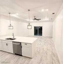 407 Bell Blvd in Lehigh Acres, FL - Building Photo - Building Photo