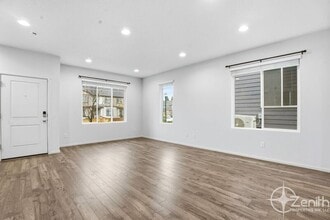 11745 NE 22nd Way in Vancouver, WA - Building Photo - Building Photo