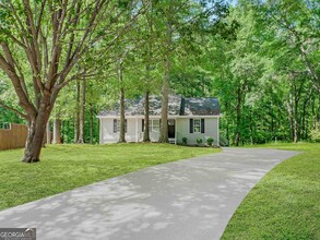 225 Peach Forest Pl in Douglasville, GA - Building Photo - Building Photo