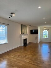 242 Elk St in Santa Cruz, CA - Building Photo - Building Photo