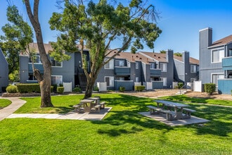 Sierra Ridge in Citrus Heights, CA - Building Photo - Building Photo