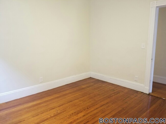 property at 9 Fulkerson St