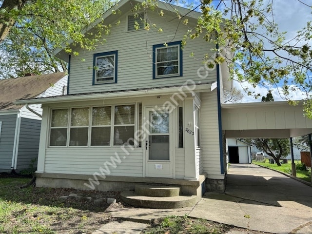 property at 2822 Chestnut St