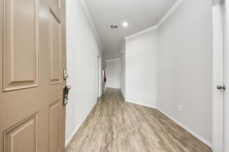 7822 London Tower Ln in Houston, TX - Building Photo - Building Photo