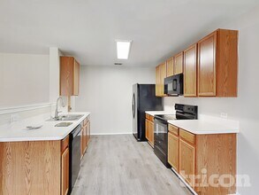 1412 Castle Ridge Rd in Fort Worth, TX - Building Photo - Building Photo