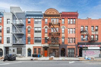 757 DeKalb Ave in Brooklyn, NY - Building Photo - Building Photo