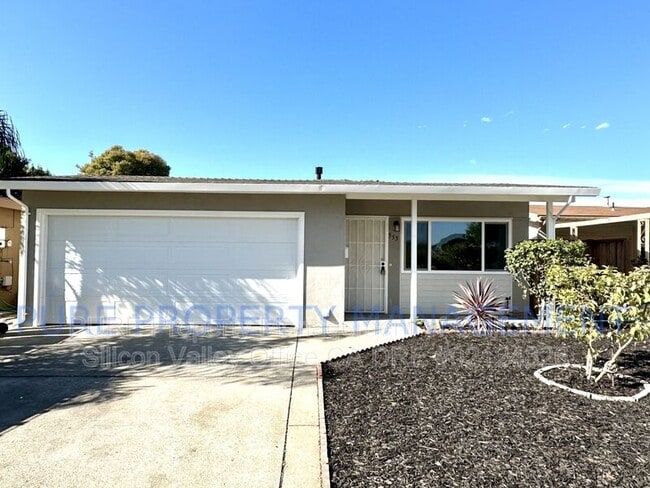 property at 555 Bridge St