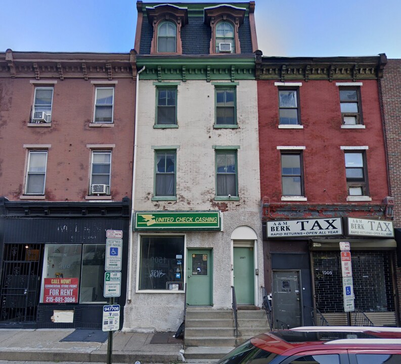 1507 Spring Garden St, Unit 2 in Philadelphia, PA - Foto de edificio