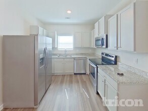 412 Wallace Cir in Carrollton, GA - Building Photo - Building Photo